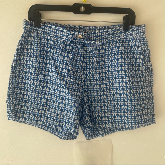 Tommy Bahama blue print pull-on drawstring shorts 37196 - Picture 1 of 8